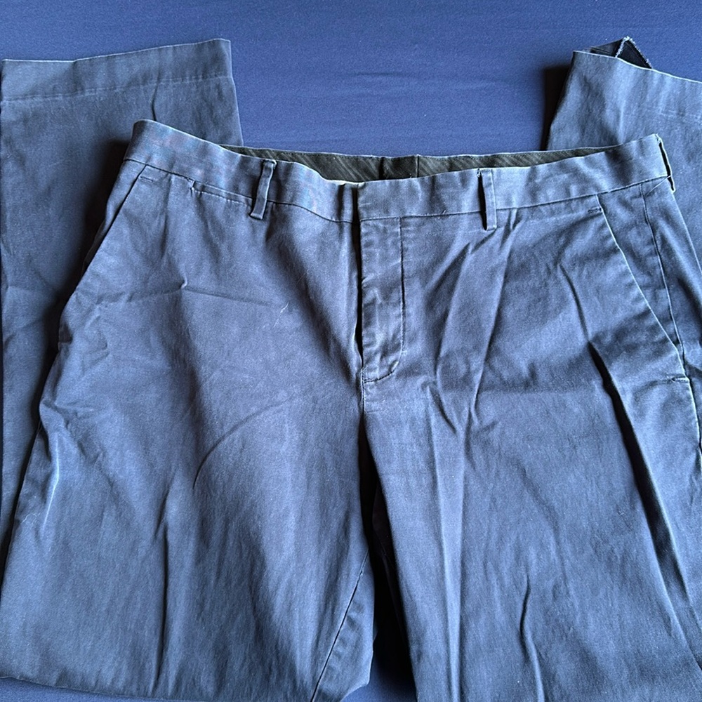 Express Photographer, NAVY dress pants 36 x 32